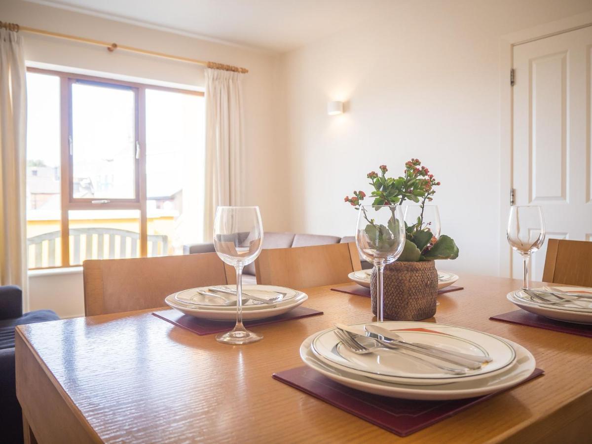 Clifden River View Apartment Bagian luar foto