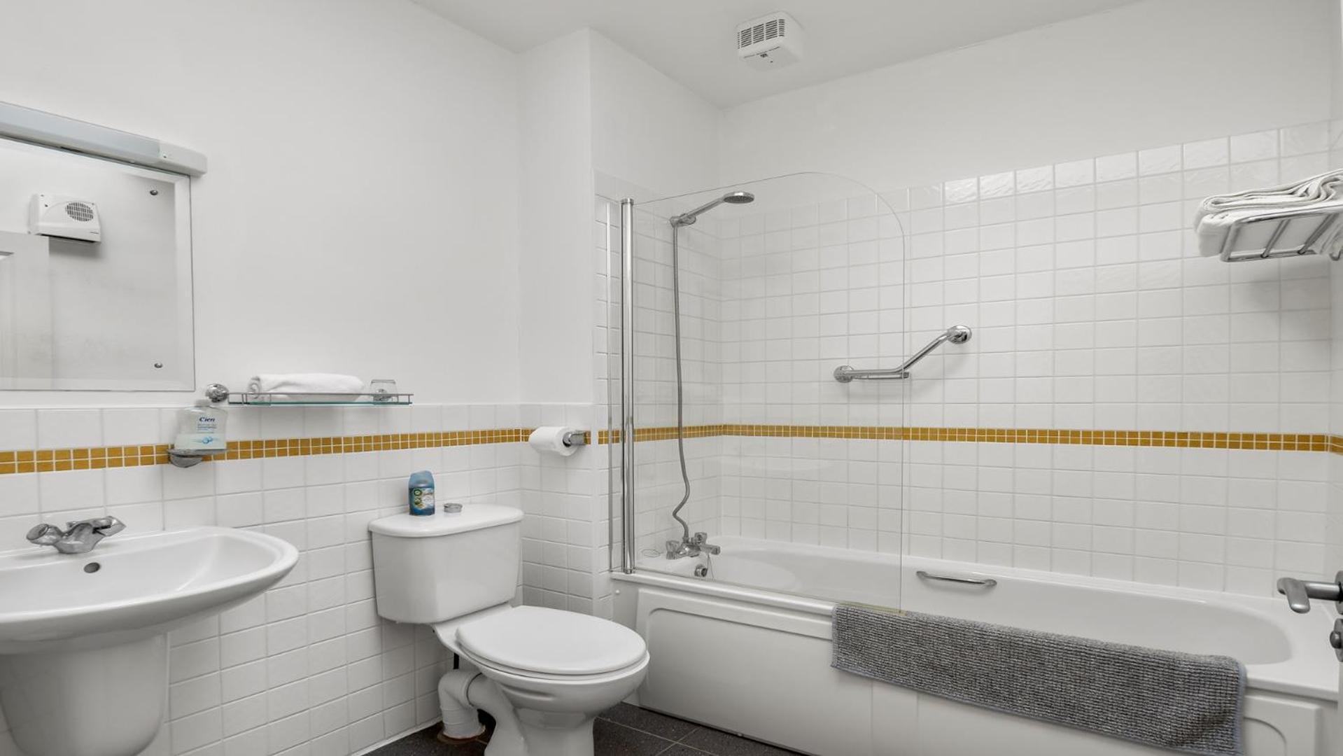 Clifden River View Apartment Bagian luar foto